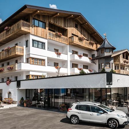 Hotel Ciasa Tama La Villa  Kültér fotó