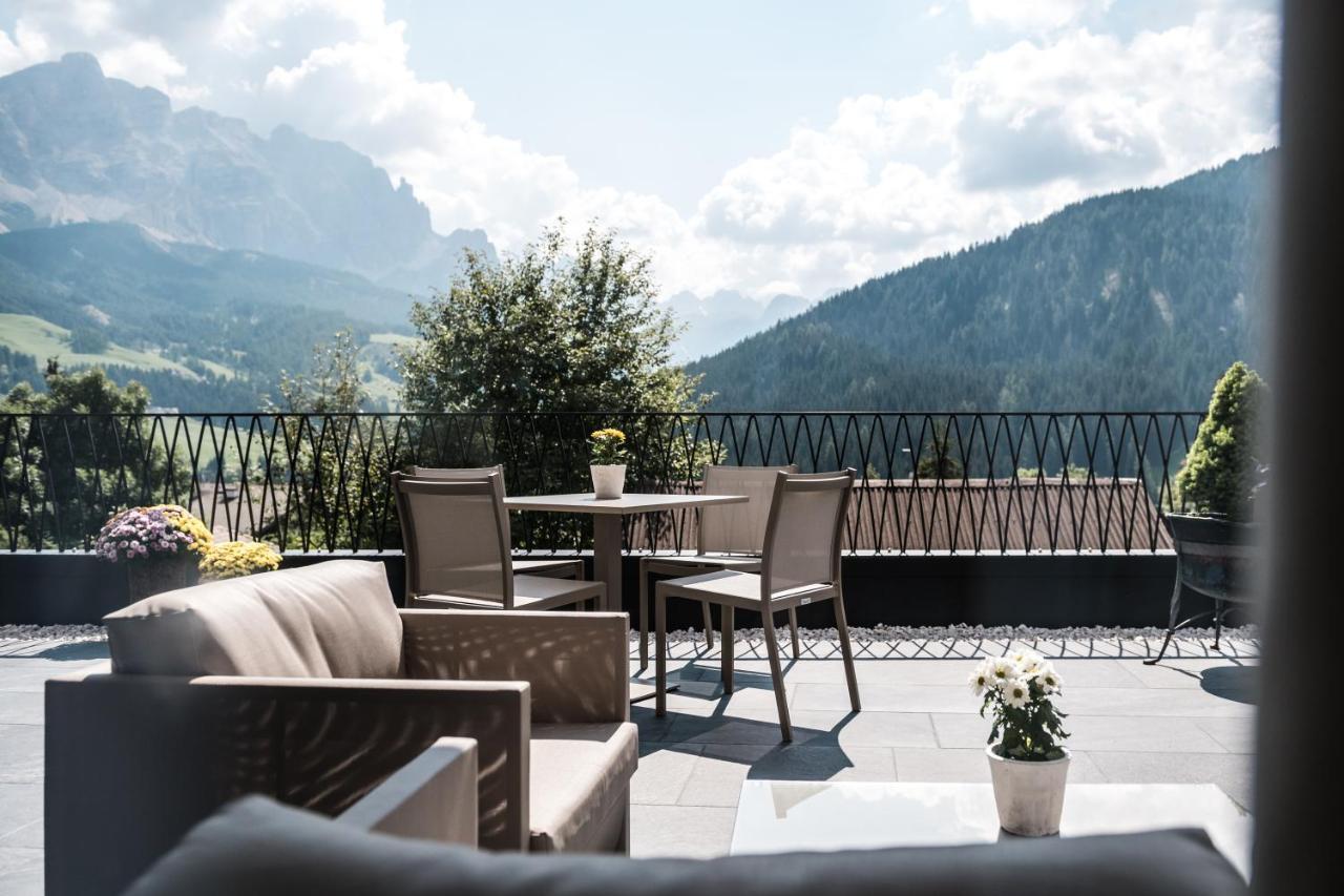 Hotel Ciasa Tama La Villa  Kültér fotó