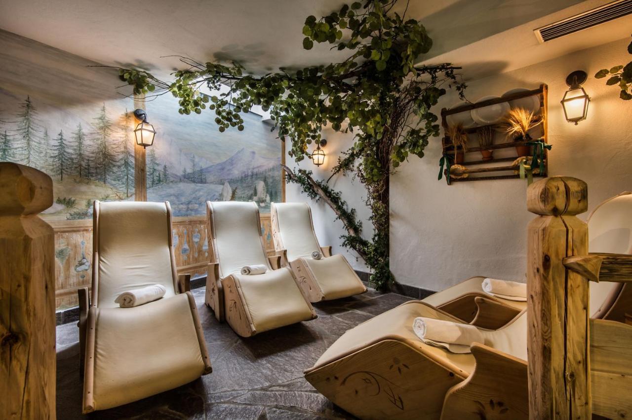 Hotel Ciasa Tama La Villa  Kültér fotó