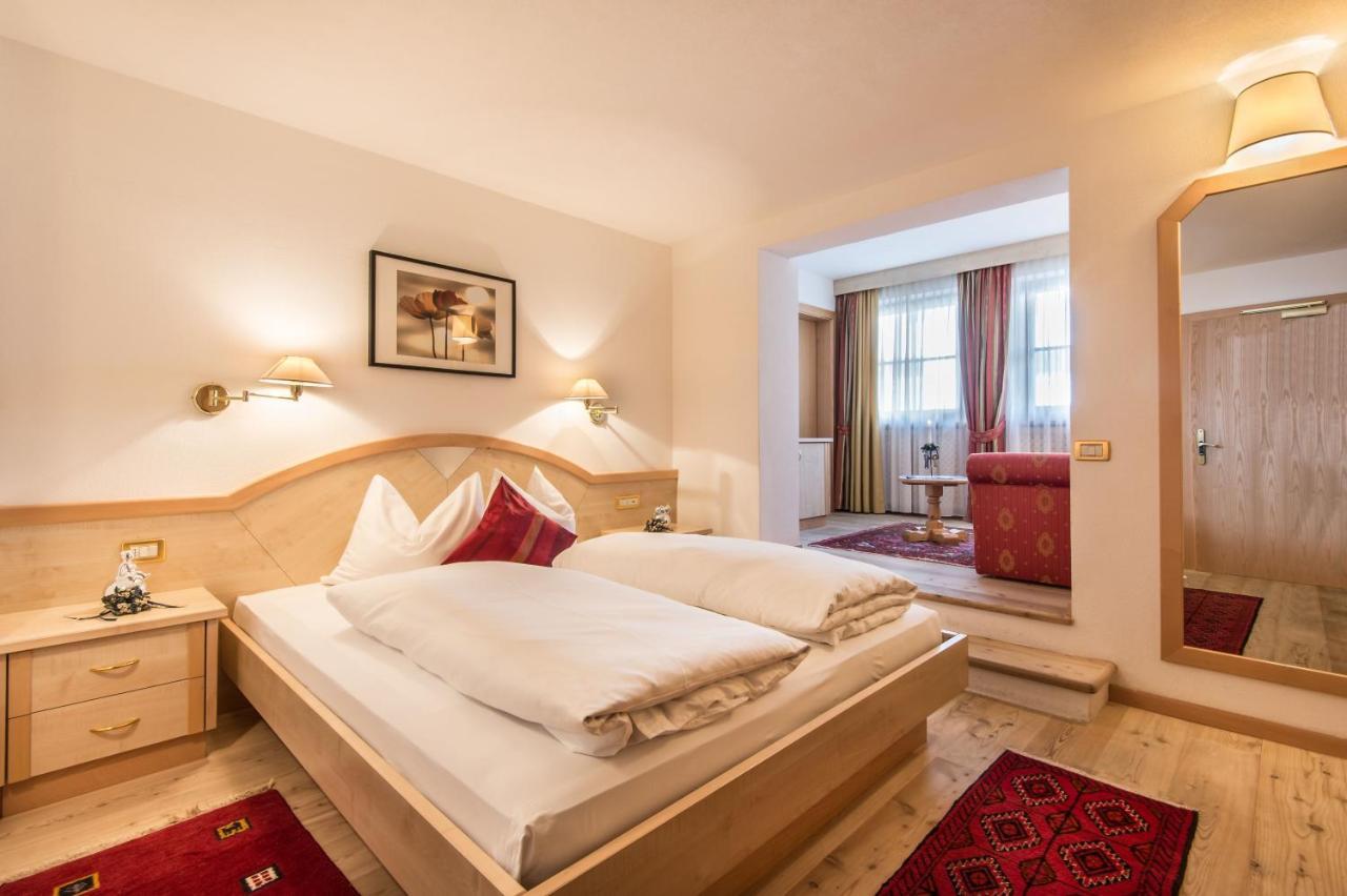 Hotel Ciasa Tama La Villa  Kültér fotó