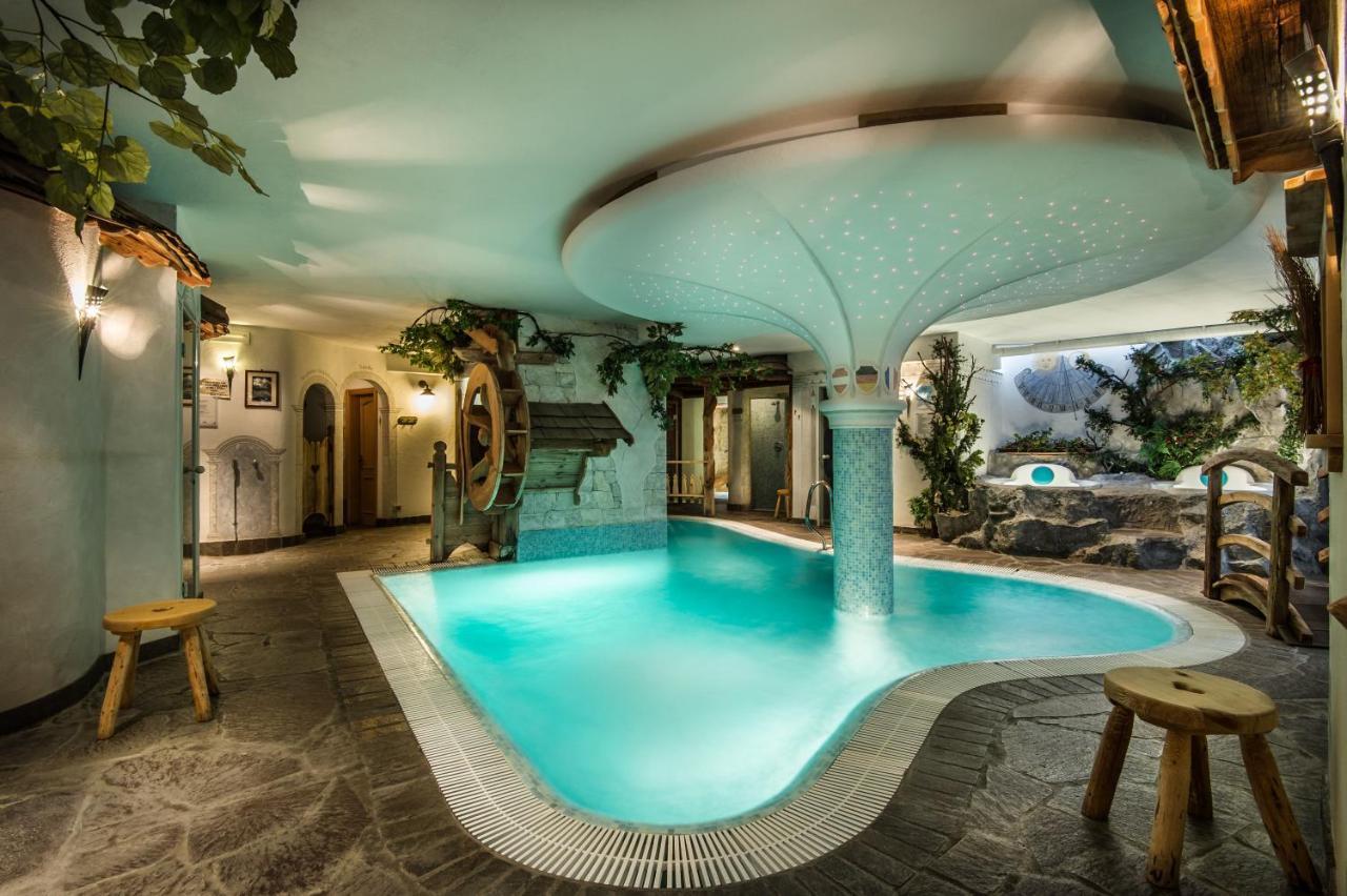 Hotel Ciasa Tama La Villa  Kültér fotó