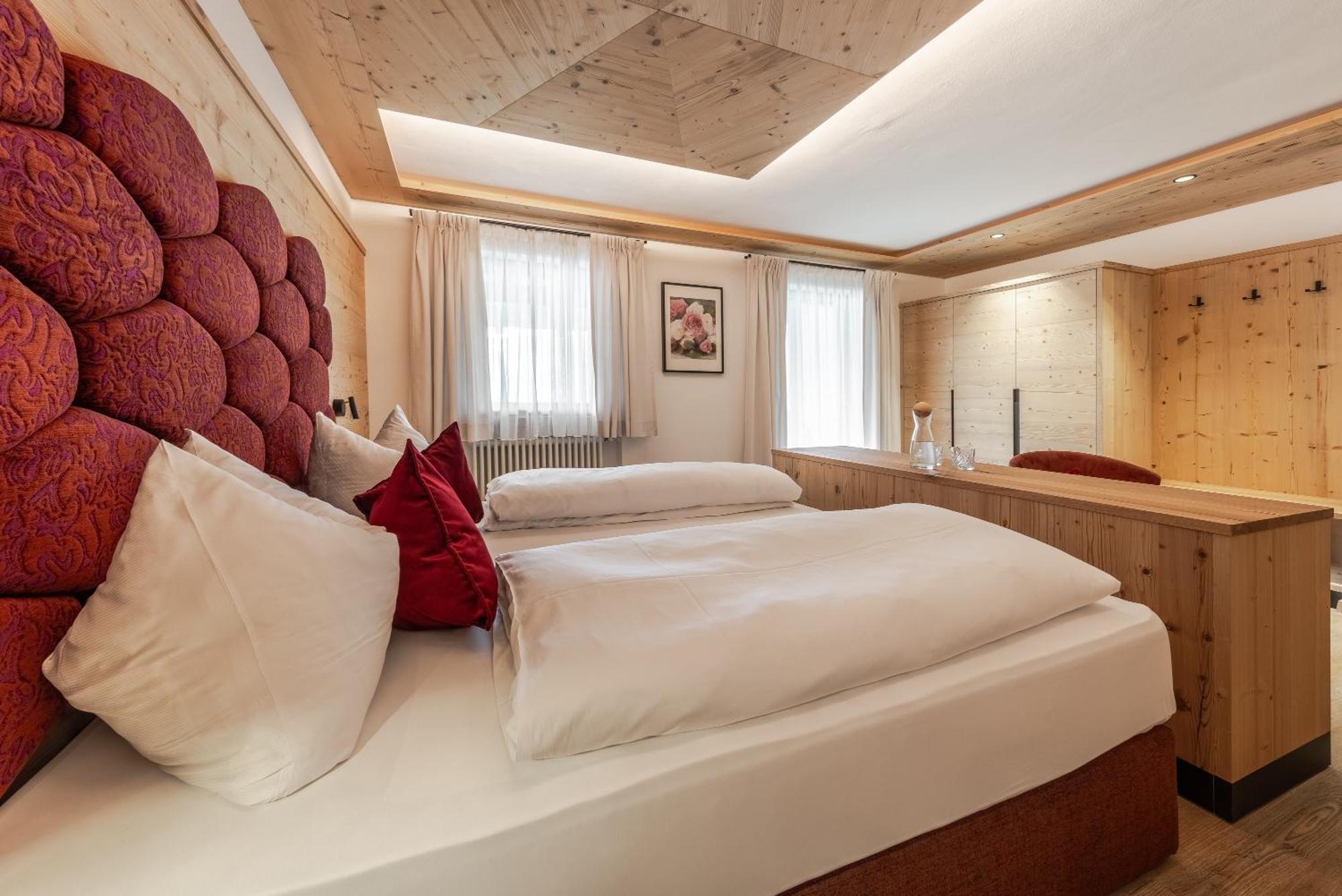 Hotel Ciasa Tama La Villa  Kültér fotó